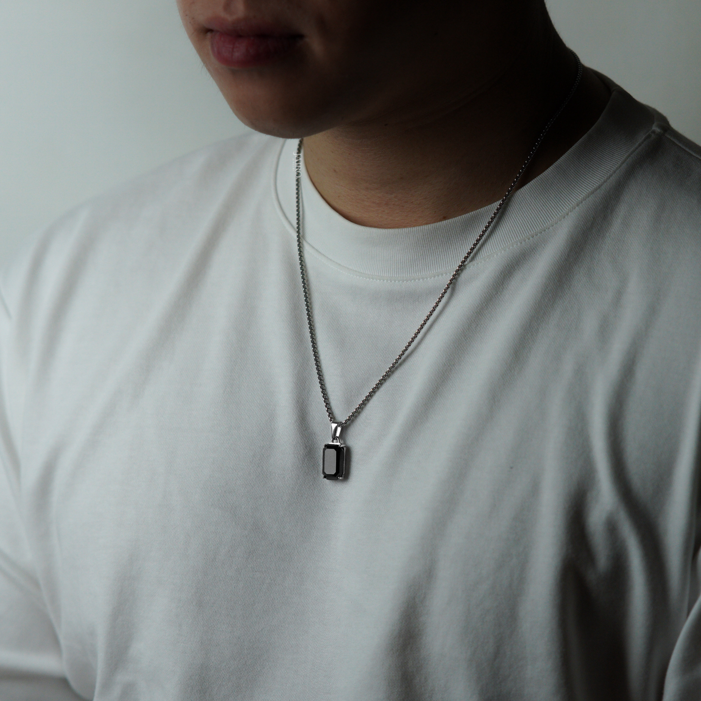 JAIRO Malko Black Onyx Necklace in Silver