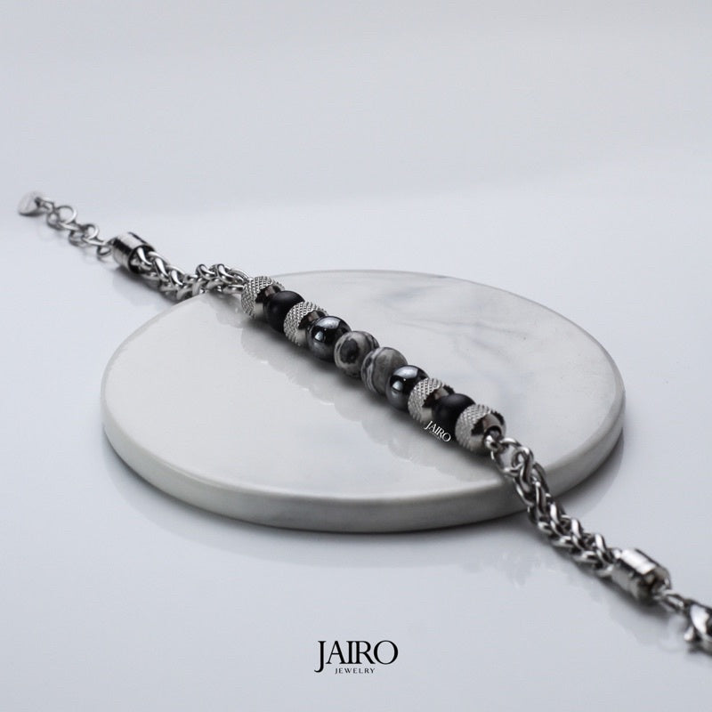 JAIRO Yuri Map Stone Bracelet in Silver