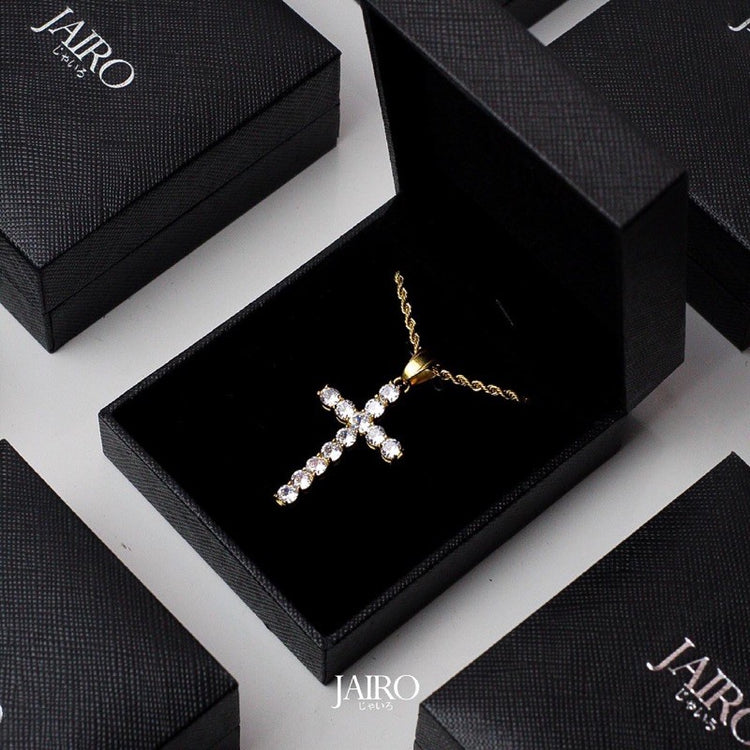 JAIRO Matheus Iced Out Crucifix Necklace