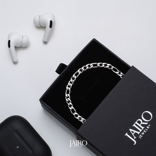 JAIRO Figaro Chain Bracelet in Silver