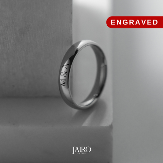 JAIRO Engraved Classic Ring in Silver