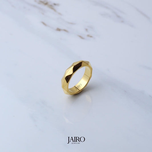 JAIRO Greco Diamond Ring in Gold