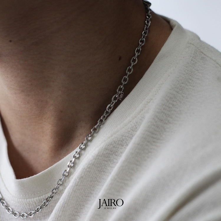 JAIRO Cable Chain Necklace in Silver