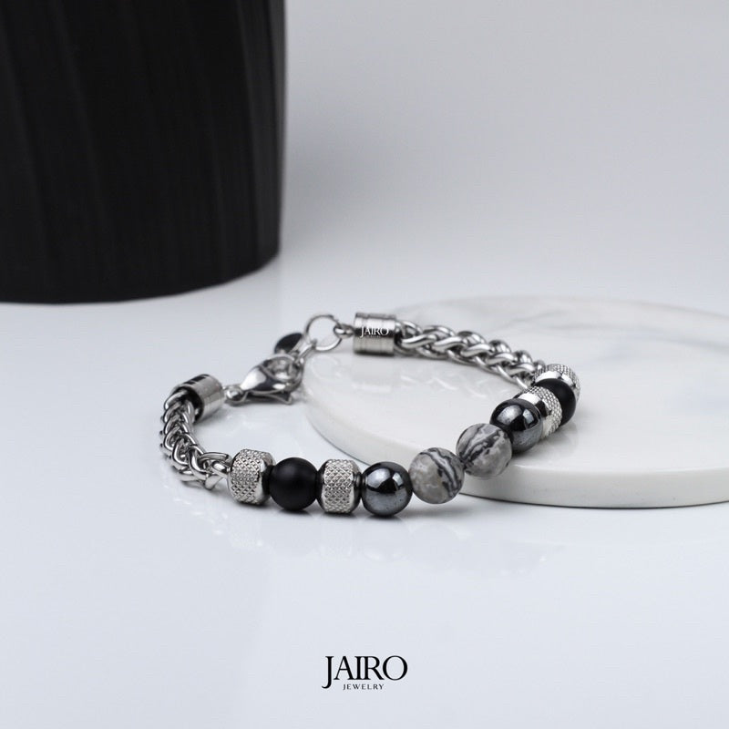 JAIRO Yuri Map Stone Bracelet in Silver