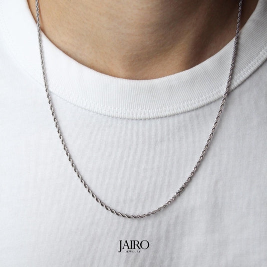 JAIRO Rope Chain Necklace in Silver