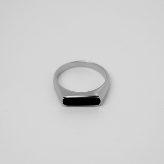 JAIRO Lucio Black Signet Ring in Silver