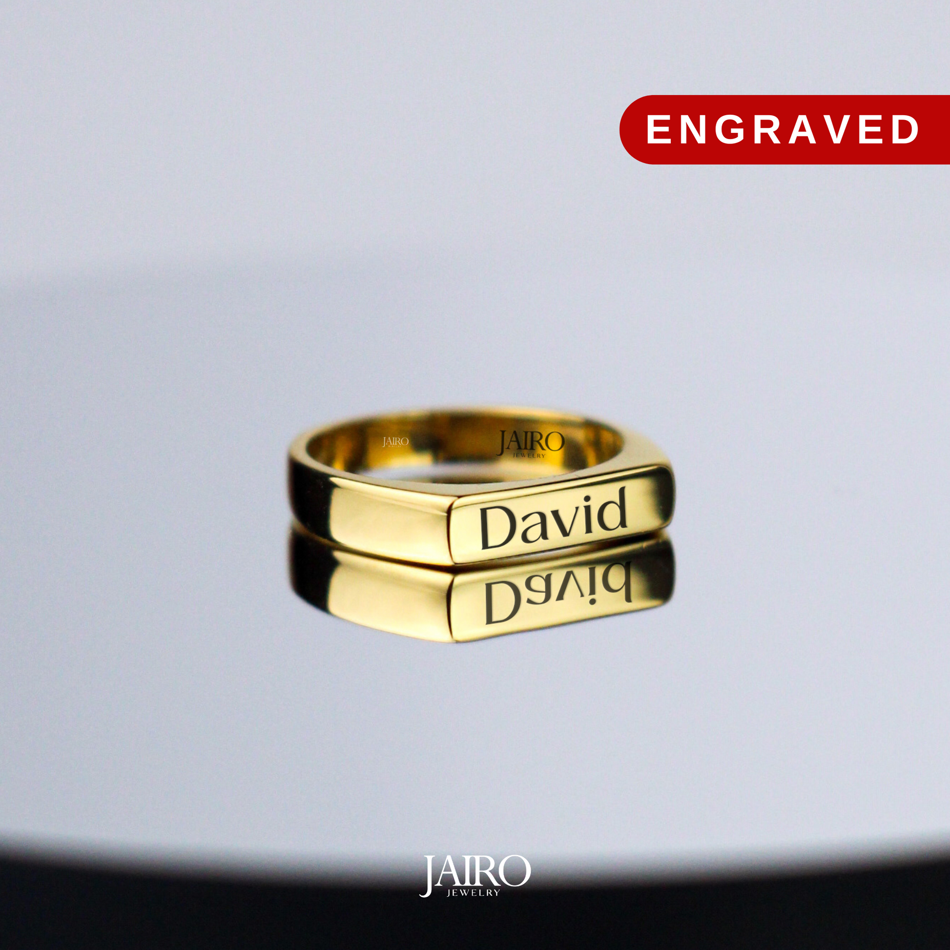 JAIRO Engraved Mauro Bar Signet Ring in Gold Size