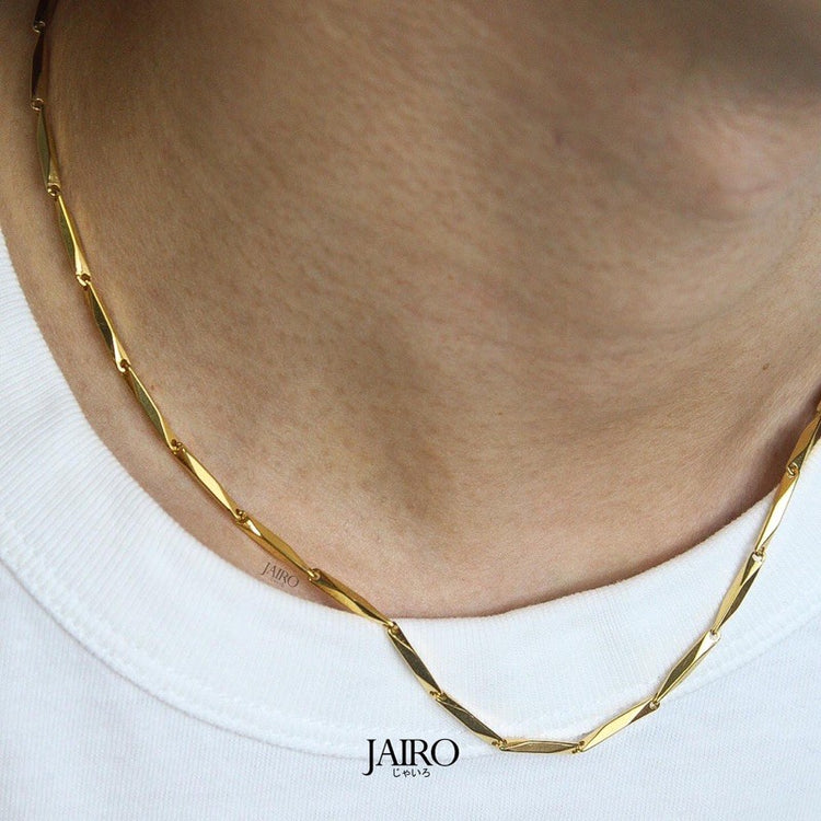 JAIRO Falco Bar Chain Necklace in Gold