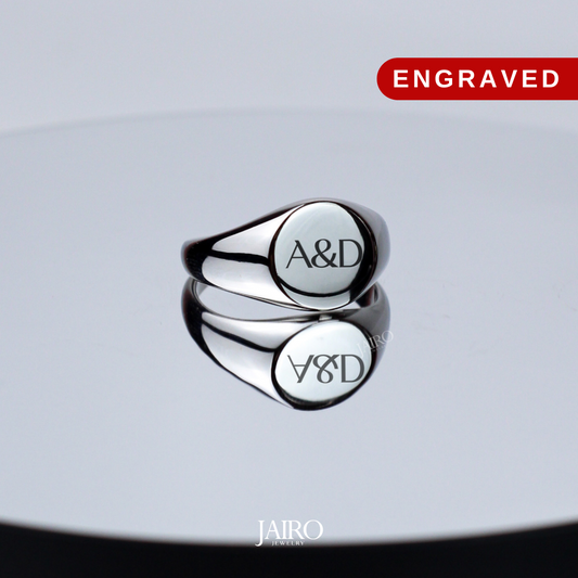 JAIRO Engraved Luca Signet Ring in Silver