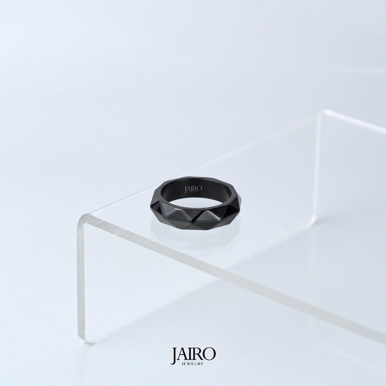 JAIRO Greco Diamond Ring in Jet Black
