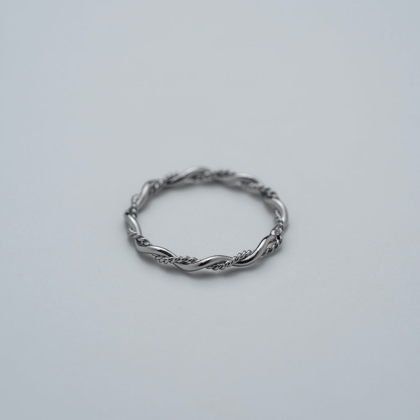 JAIRO Auro Double Twisted Ring in Silver