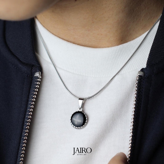 JAIRO Hermano Black Amulet Necklace in Silver