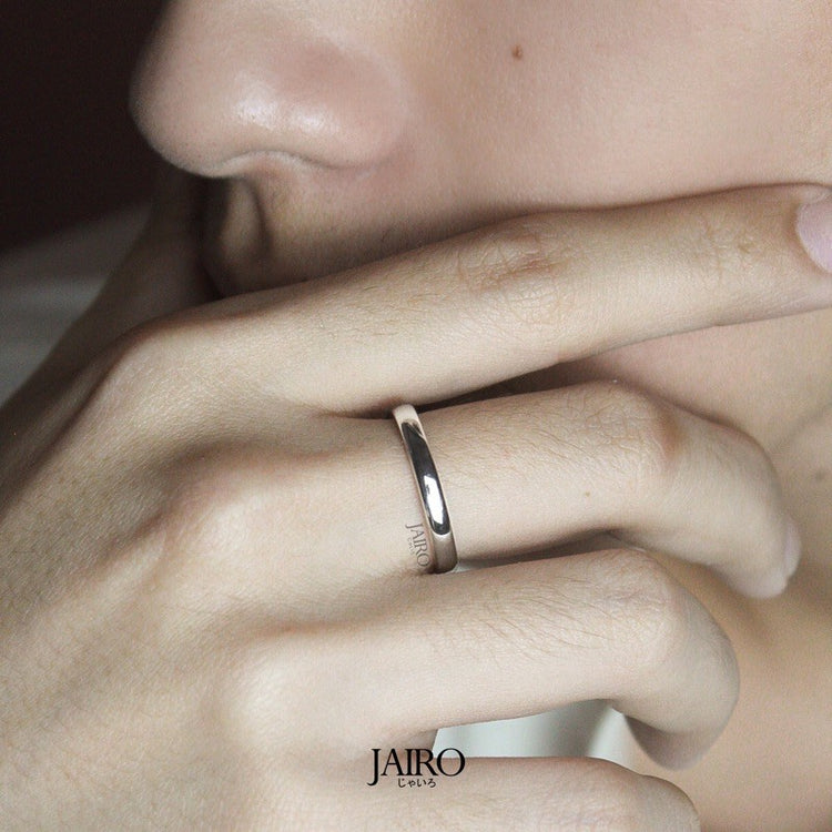 JAIRO Classic Slim Ring in Silver