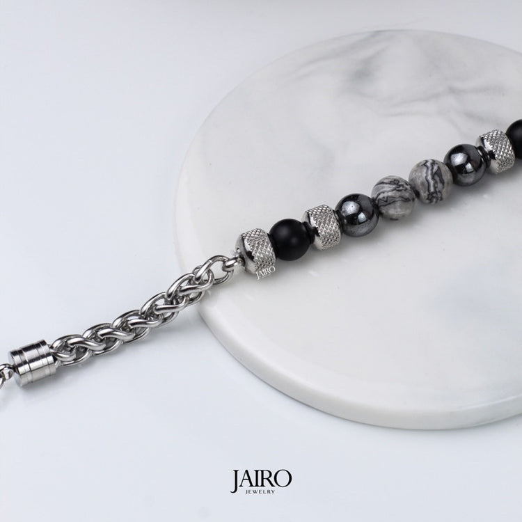 JAIRO Yuri Map Stone Bracelet in Silver
