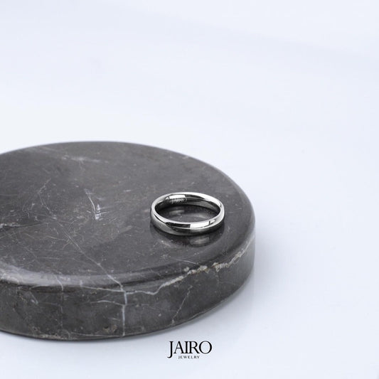 JAIRO Classic Ring in Silver