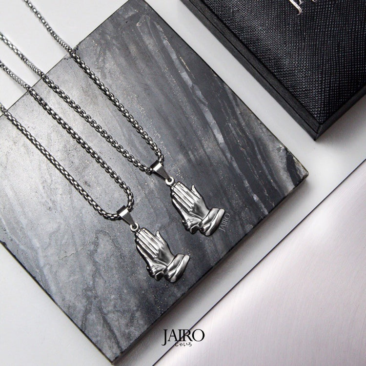 JAIRO Blessed Necklace in Silver